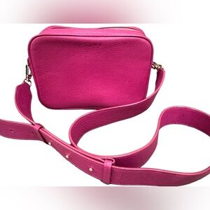 Leatherology Meadow Double Zip Camera Bag leather guitar strap petal color